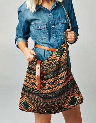 Savannah Woven Shoulder Bag